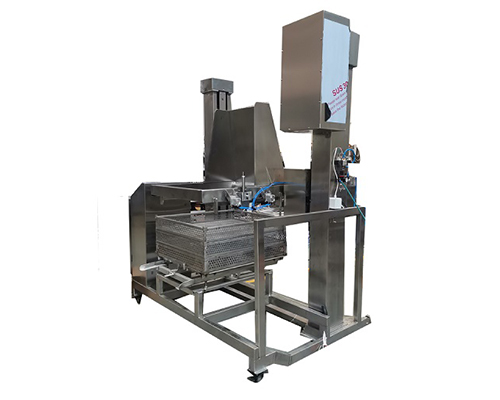 真空滾揉機(jī)加工廠家 諸城市天潤(rùn)工貿(mào)有限公司，匠心打造開發(fā)高效能輸送設(shè)備-自動(dòng)翻筐機(jī)(圖2)